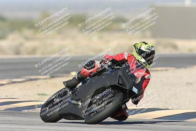 media/Jan-15-2026-Racers Edge (Thu) [[dfebeb70ab]]/2-A Group/Session 3 (Turn 16)/